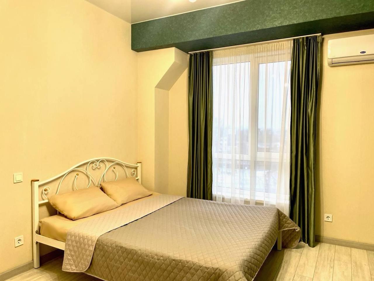 Жк Парковый Квартал Apartment Kharkov Ngoại thất bức ảnh